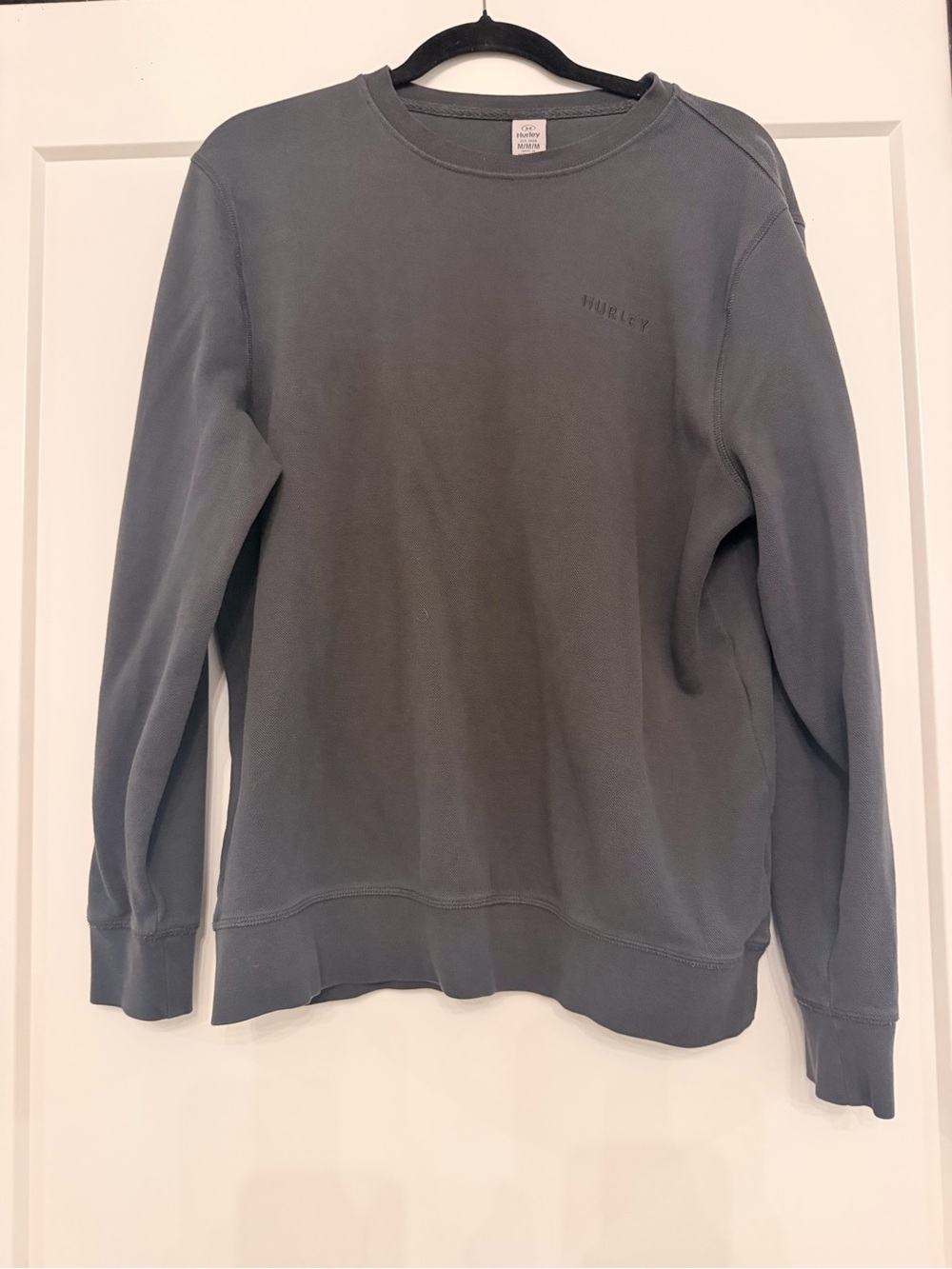 Hurley Men's Crewneck Sweatshirt in Charcoal Gray